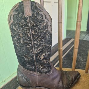 Corral Black and Brown Heeled Boots